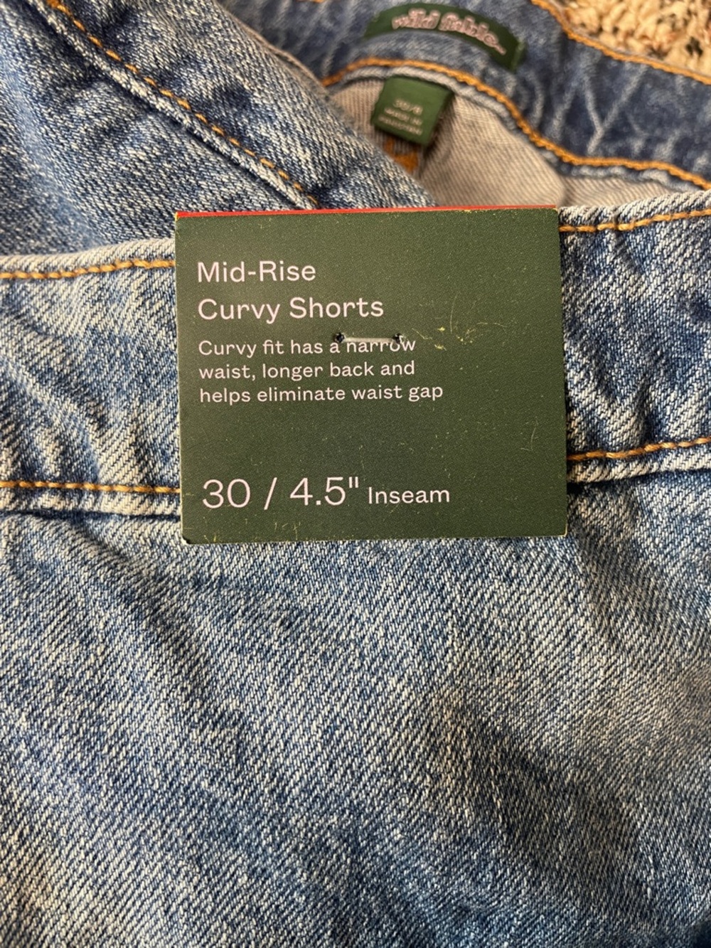 Wild Fable Curvy Mid Rise Classic Blue Denim Women’s Shorts Plus Size 30 | NWT - Picture 8 of 8